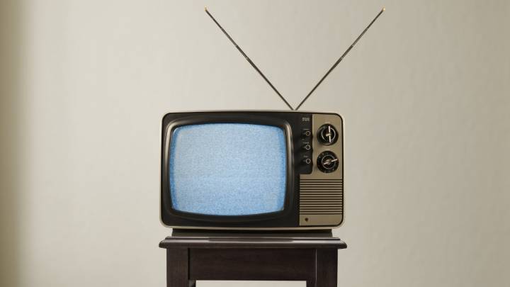 Nunca tires tu TV vieja: la nueva tendencia para reutilizarlas que se se ve en las casas más estilosas