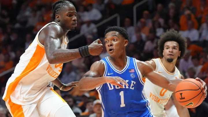 Duke basketball vs Texas live updates: Blue Devils open season in Charlotte