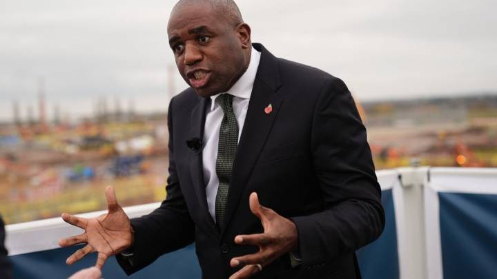 Labour MPs turn on Lammy over prison fiasco