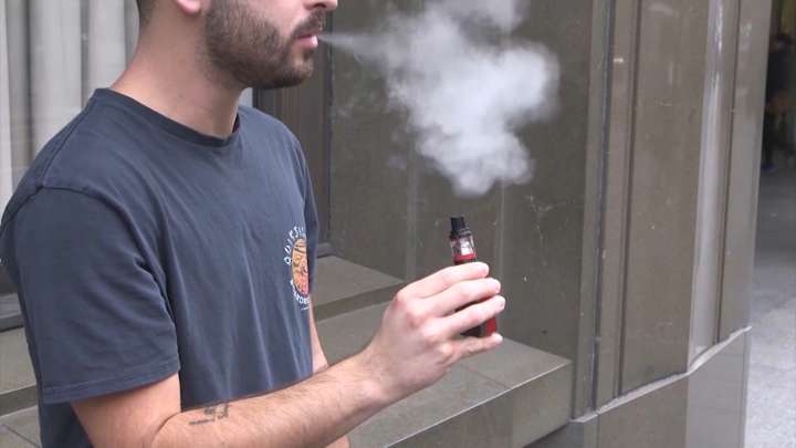 Vapear aumenta el riesgo de padecer cáncer de pulmón More