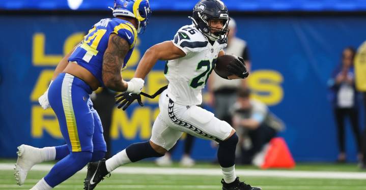 Seahawks vs. Rams 1st half live discussion: Let’s get ready to rumble!