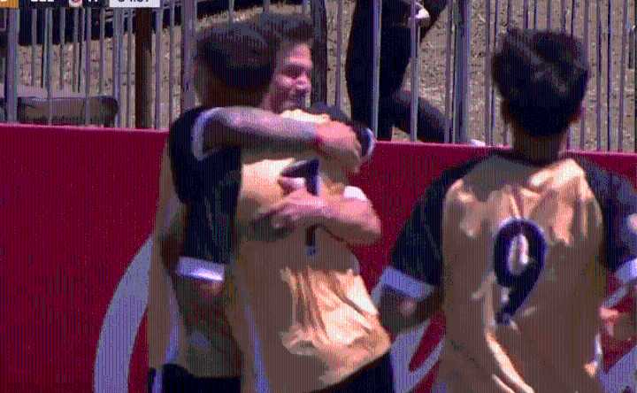 Ex Boca: Golazo de Mauro Zárate en la Copa Potrero, y una patada criminal minutos después