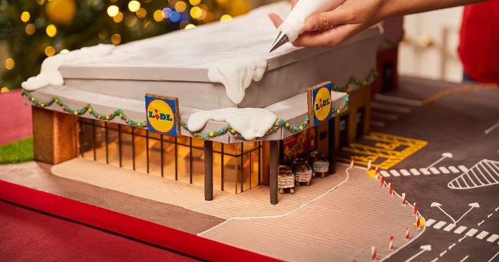 Lidl giving away £1,000 hidden inside gingerbread versions of new store