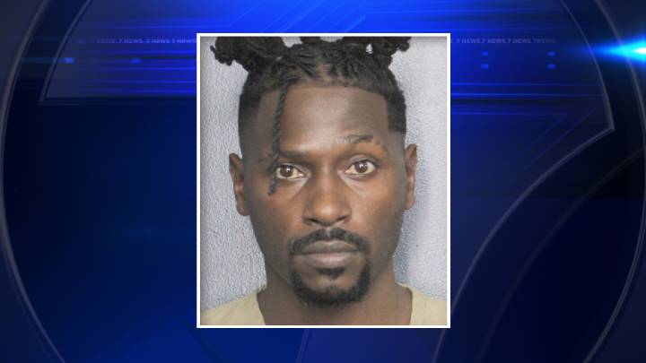 Ex-NFL star Antonio Brown arrested on attempted murder charge in Miami shooting