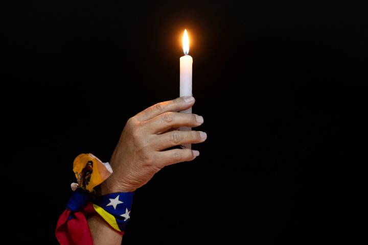 Familiares de "presos políticos" en Venezuela piden investigar torturas y desapariciones