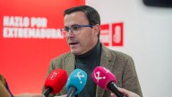 Gallardo defiende una campaña "netamente extremeña" y asegura que el PSOE llega al 21D "con fuerza"