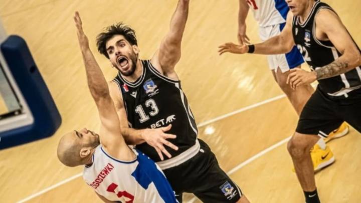 Colo Colo gana el clásico para eliminar a la UC en la Liga Nacional de Básquetbol