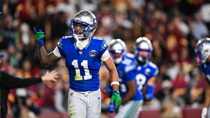 Jaxon Smith-Njigba's 'Remarkable' Season Continues With Big Performance In Win over Commanders