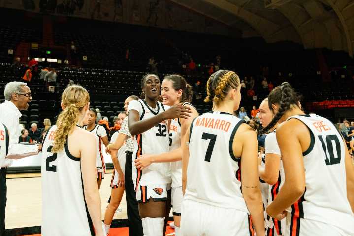 Oregon State women showcase two-way balance in fourth straight win