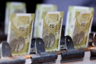Rupee poised for muted open with Asia FX navigating risk
