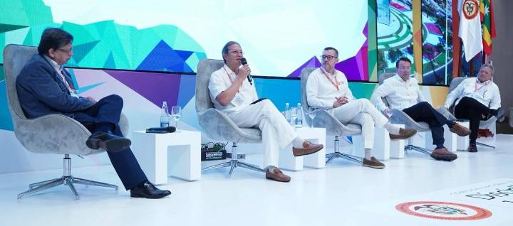 Rama judicial sienta posición contra arremetidas del Gobierno: seguirá unida y decidiendo, así incomode