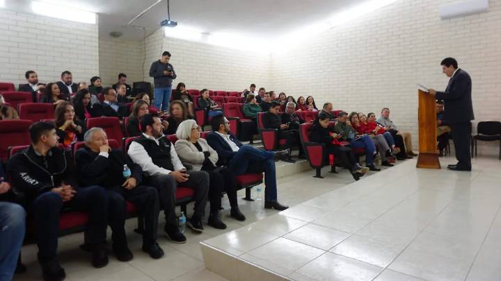 Presentan proyectos de posgrado en la Facultad de Ciencias Agrícolas y Forestales de Delicias
