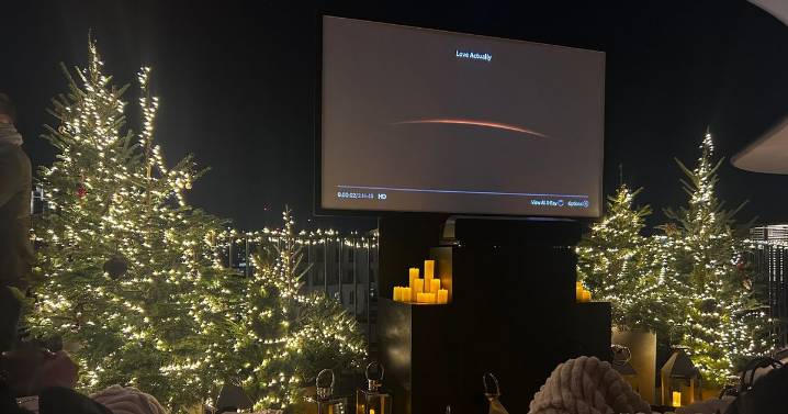 'I watched Xmas films on freezing zero degree rooftop but it was wonderfully cosy'