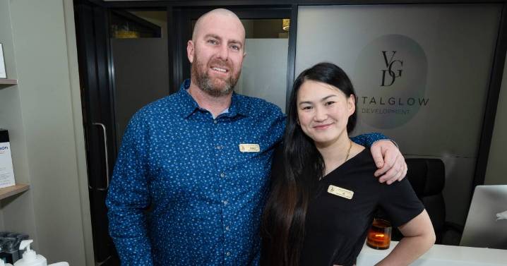 En and Stephen Swain's Vital Glow Head Spa and Development