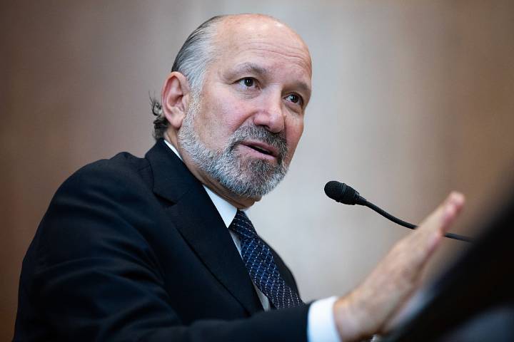 US tells EU to ‘roll back’ digital rules against US tech companies