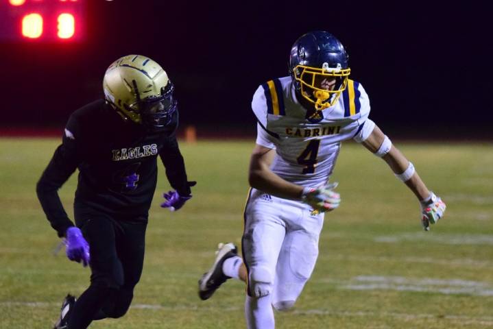 PHOTOS: Football – Allen Park Cabrini vs Madison Heights Madison