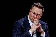 Elon Musk’s $878 billion Tesla pay plan wins shareholder approval