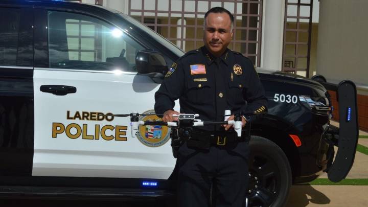 Laredo exhorta a reportar a automovilistas alcoholizados; aumentarán patrullajes festivos