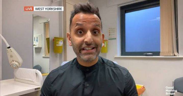 Dr Amir Khan explains how to slash migraine pain 'effectively'