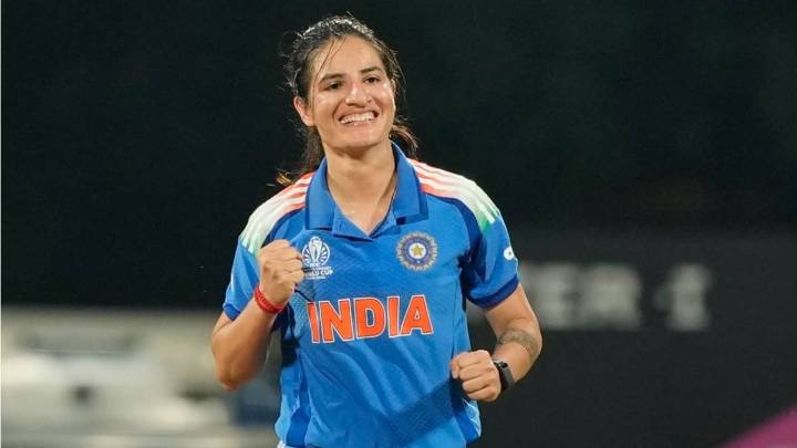 Renuka Thakur Visits Temple After India's Women's World Cup Glory Cricket