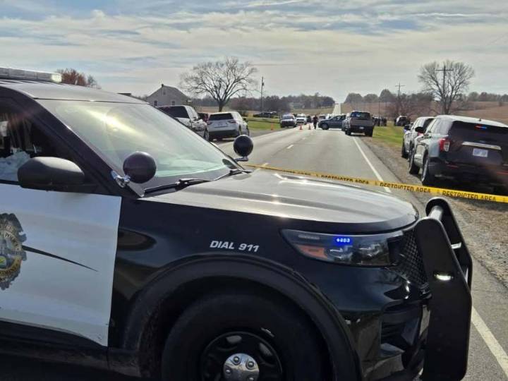 Multiple officers shot near Carbondale