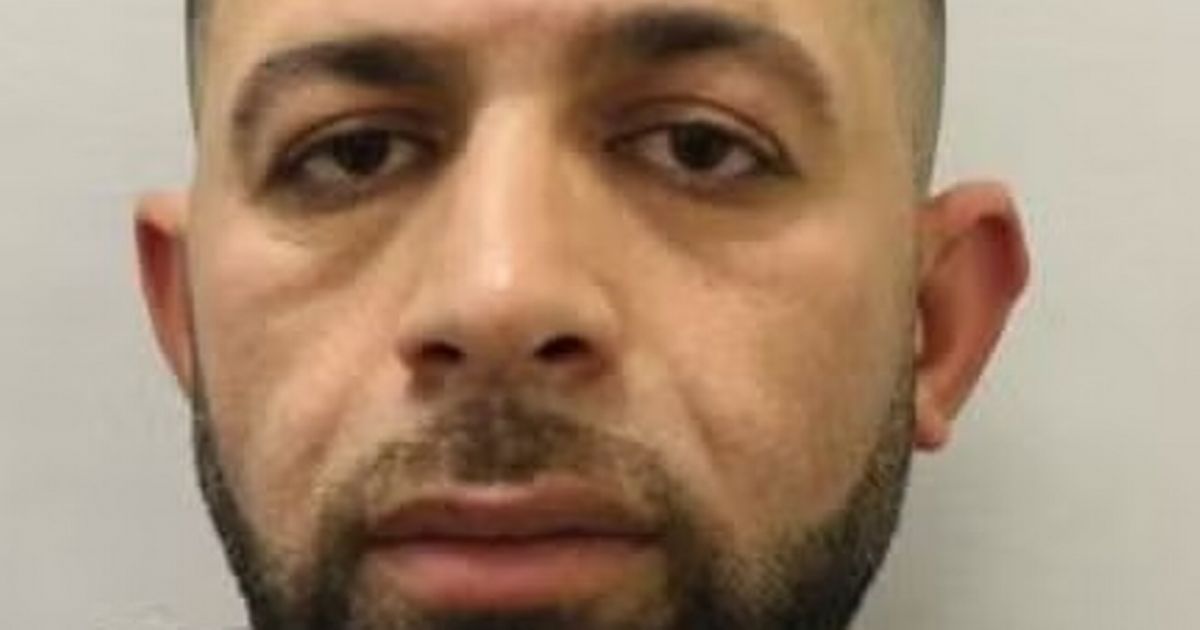 Car wash owner forced eight Romanian nationals to live in 'small shed'