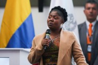 Vicepresidenta colombiana dice que no hay pruebas de que tenga vínculos con disidentes