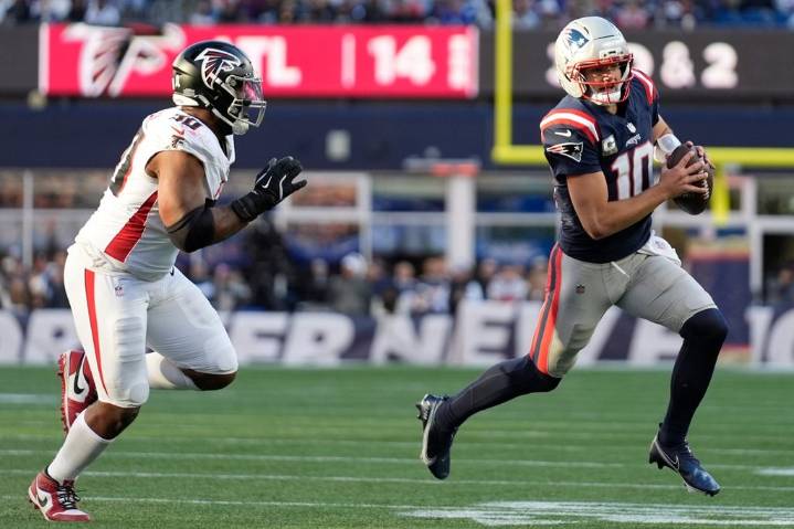 Patriots pass the halfway point with eyes on AFC East title after back-to