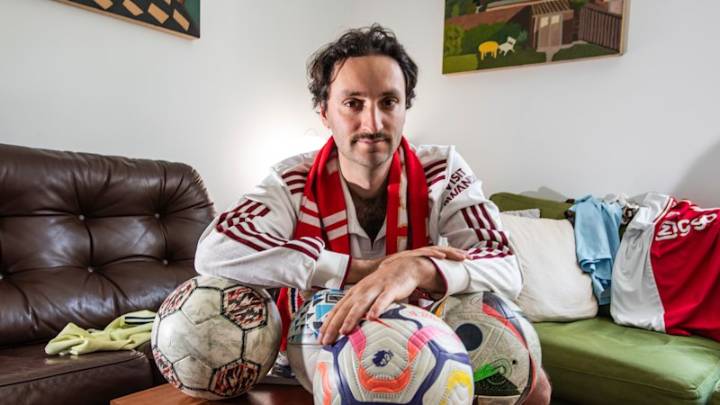 FIFA World Cup tickets up to $US100,000 each: Fans willing to roll the dice on World Cup access