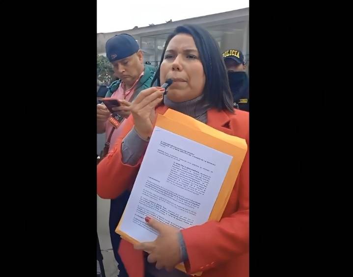 Zaira Arias exige asumir curul en reemplazo de Guillermo Bermejo pese a condena