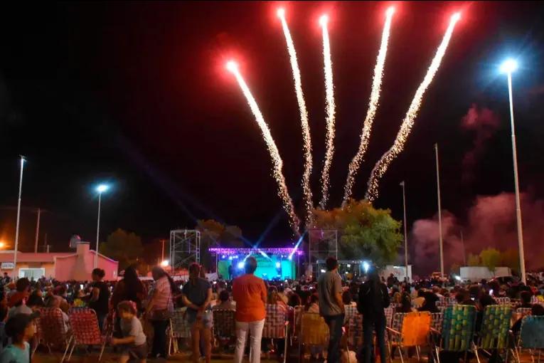 Conscripto Bernardi vivirá una noche de música y tradición en su gran festival