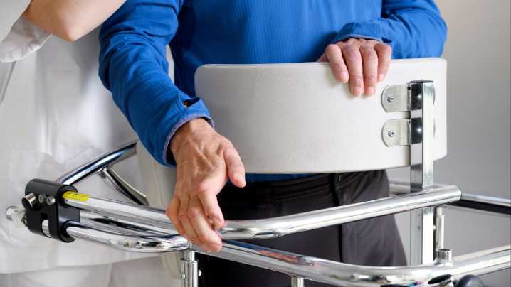 El Congreso aprueba por unanimidad el real decreto para financiar las ayudas de la ley ELA