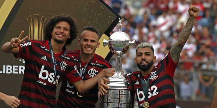 La Conmebol no descarta que la final de la Libertadores se juegue en otro continente