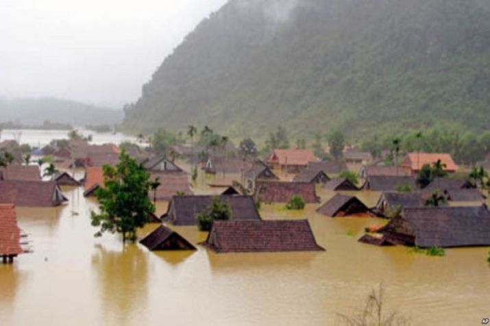Death toll in Vietnam floods climbs to 90 as rescue continues