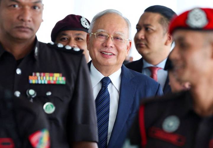 Malaysian court brings forward decision on ex-PM Najib’s house arrest bid to December 22