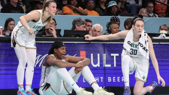 Liberty star, former WNBA MVP becomes the latest to join rival offseason league