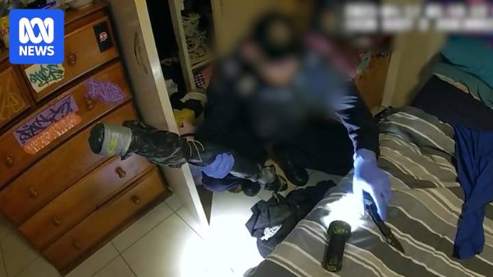 Seven people arrested in counter-terrorism sting in regional Queensland