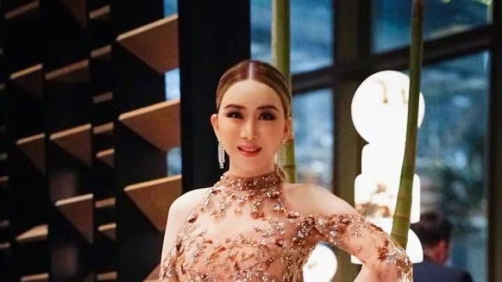 Emiten orden de arresto en Tailandia contra Anne Jakrajutatip, copropietaria de Miss Universo