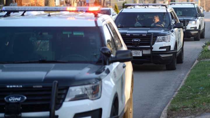 19-year-old pleads guilty to shooting girlfriend's sister with AR