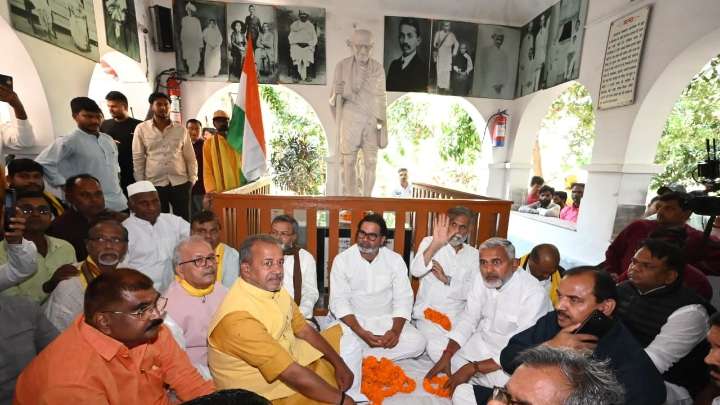 Prashant Kishor's silence contrasts Gandhi Maidan noise on Bihar Day 1