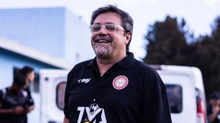 Caruso Lombardi: "Si Maradona viviera cuestionaría el presente del fútbol argentino"