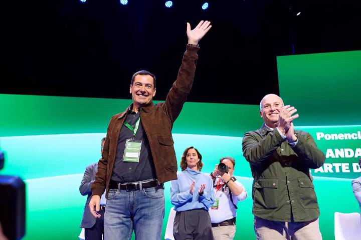 Tellado carga contra el "gobierno podrido" del PSOE y señala a Pedro Sánchez: "Caerán todos y también el número 1"