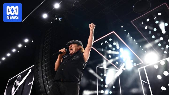 AC/DC concert shakes Melbourne all night long with low