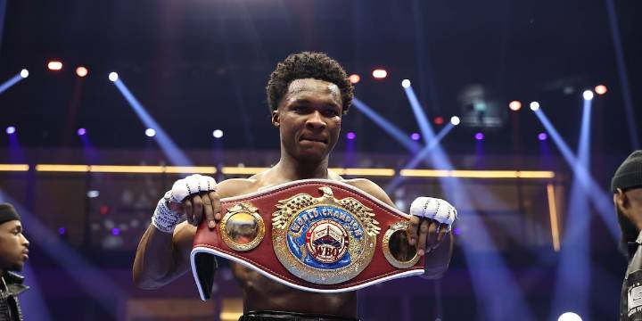 Cleveland’s own Abdullah Mason becomes youngest male world boxing champion