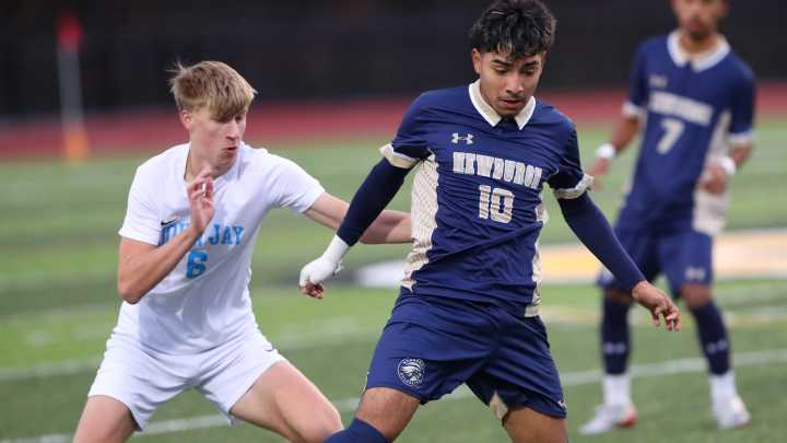 See who made the Section 9 coaches association boys soccer all