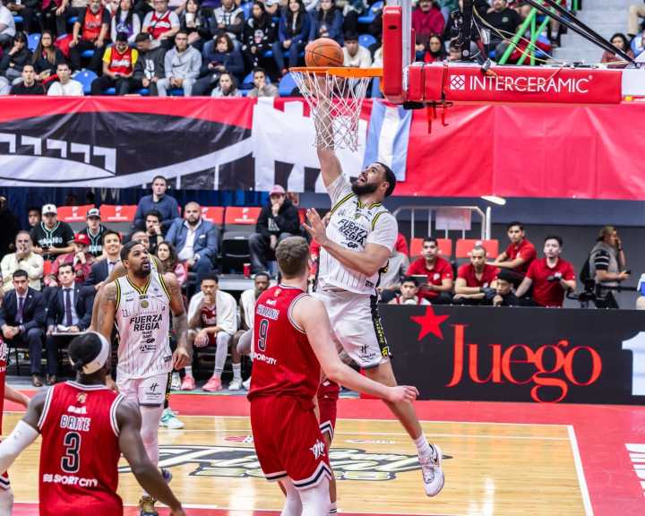 Fuerza Regia hace la ‘diablura’ y toma ventaja en la Gran Final