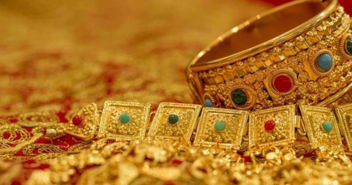 Gold Prices Ease Slightly Across India on November 17, 2025