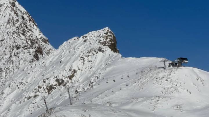 Terrible avalancha en Austria: varios esquiadores quedan sepultados y se buscan más posibles víctimas