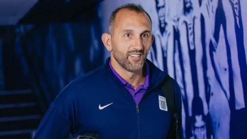 Hernán Barcos sobre su futuro: "La idea es quedarme, estamos esperando a Alianza"