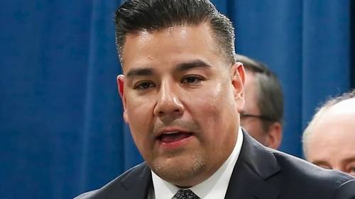 Wildfire victims call for California Insurance Commissioner Ricardo Lara to resign